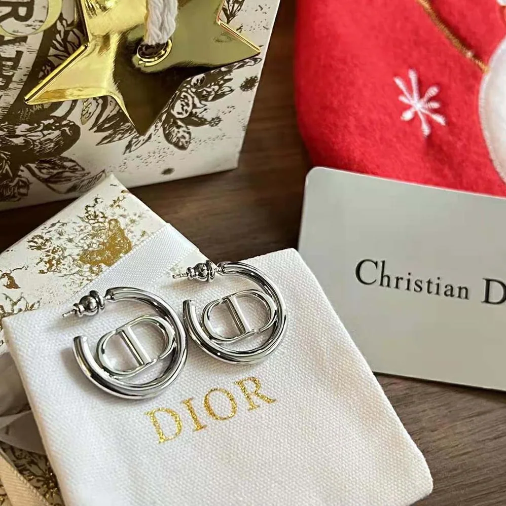 Dior 30 Montaigne Earrings Silver for Women in Finish Metal