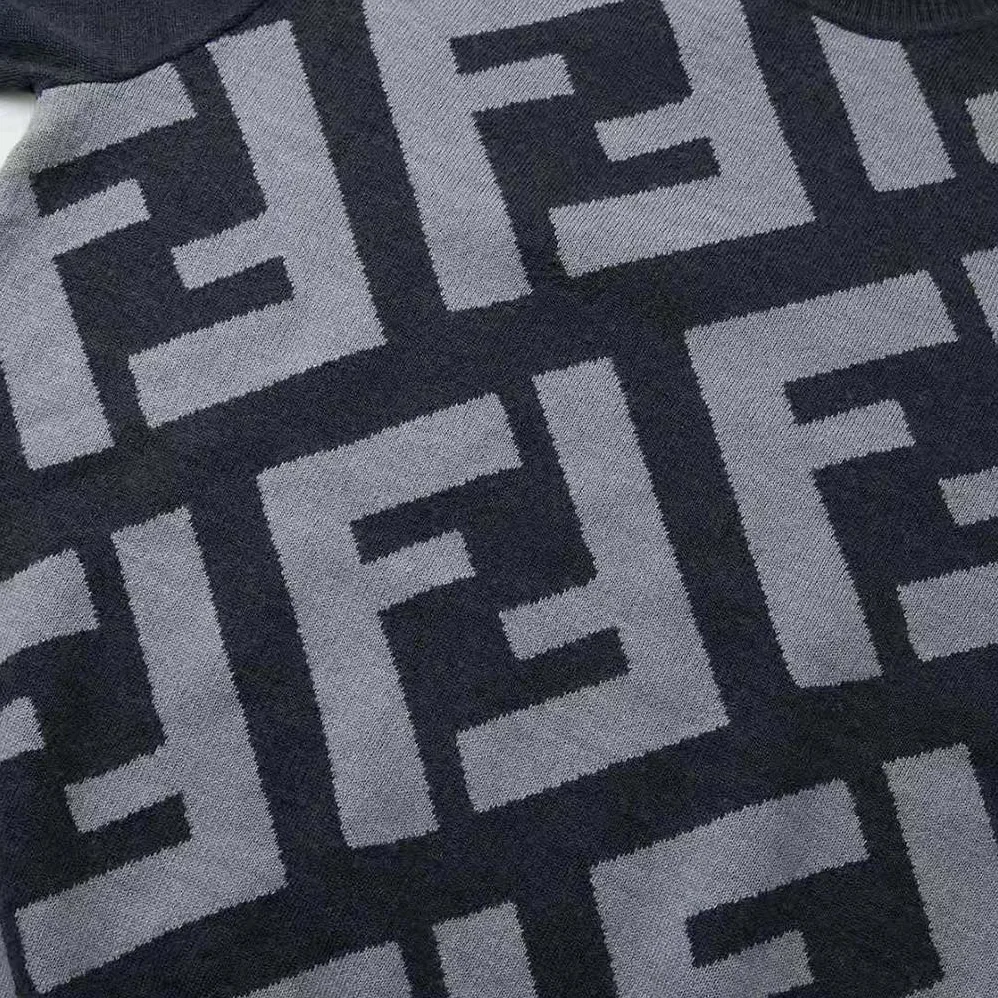 Fendi Gray Wool Sweater-FZX091APJKF1ML0 for Men Fendi Gray Wool Sweater-FZX091APJKF1ML0 for Men
