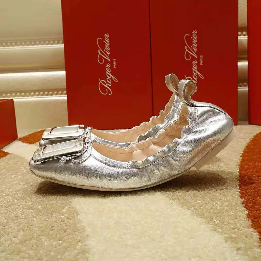 Roger Vivier Viv' Pockette Metal Buckle Ballerinas in Nappa for Women in Silver Roger Vivier Viv' Pockette Metal Buckle Ballerinas in Nappa for Women in Silver