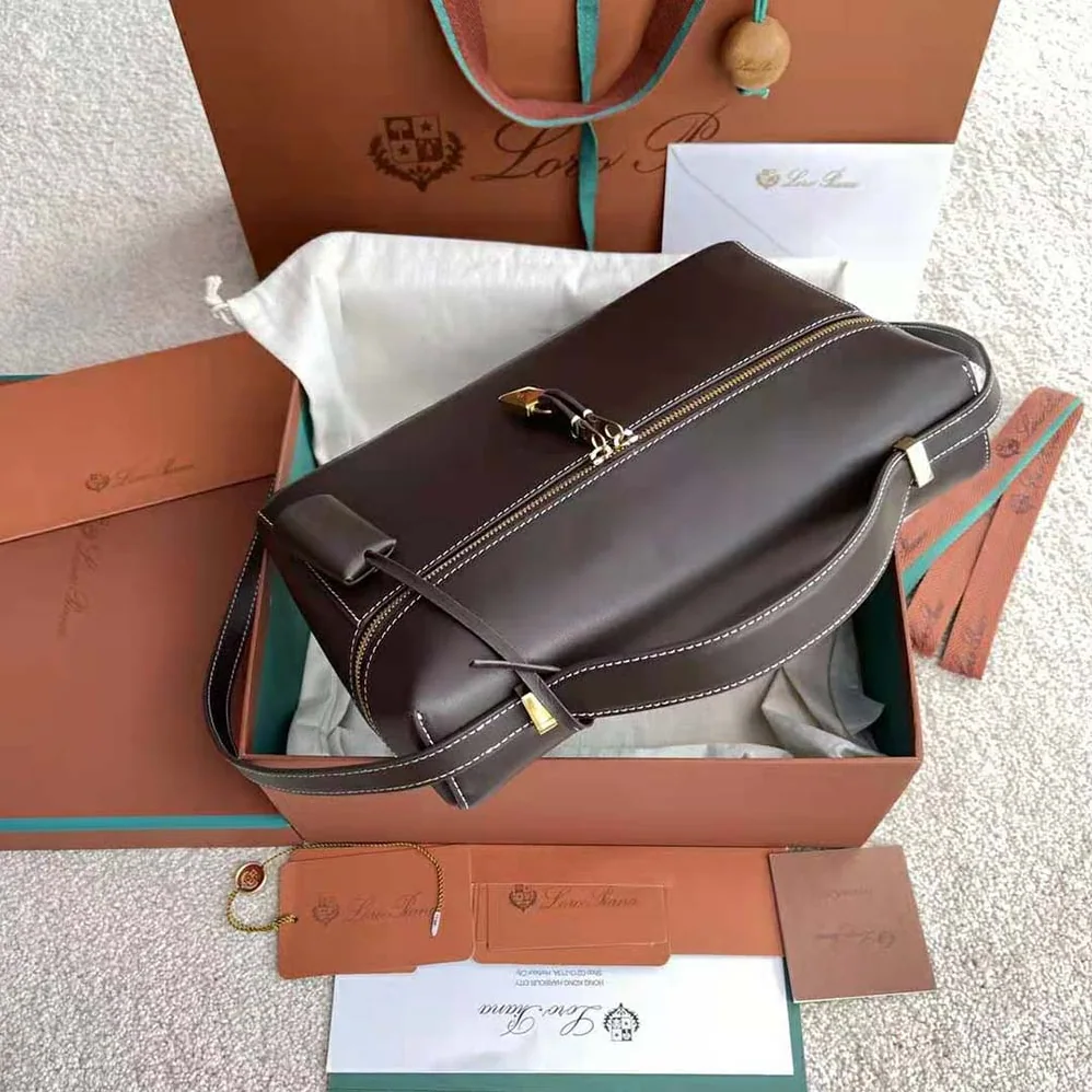 Loro Piana Extra Bag in Calfskin Leather for Women in Chocolate Loro Piana Extra Bag in Calfskin Leather for Women in Chocolate
