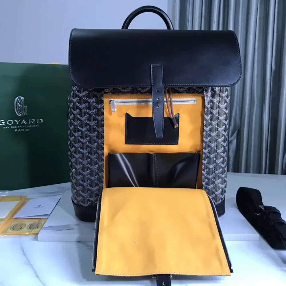 Goyard Alpin MM Backpack for Unisex in Black Goyard Alpin MM Backpack for Unisex in Black