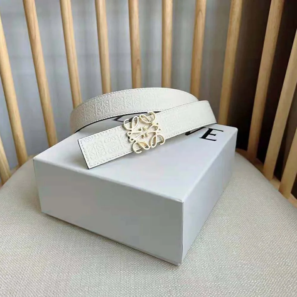 Loewe Reversible Repeat Belt in Silk Calfskin for Unisex in White