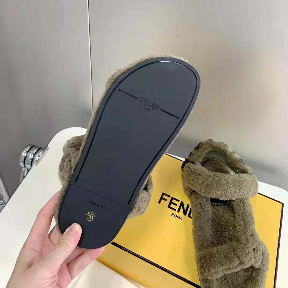 Fendi Feel Green Sheepskin Sandals for Women