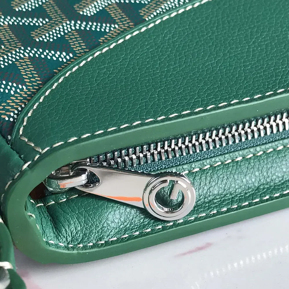 Goyard Hirondelle Bag for Unisex in Green Goyard Hirondelle Bag for Unisex in Green
