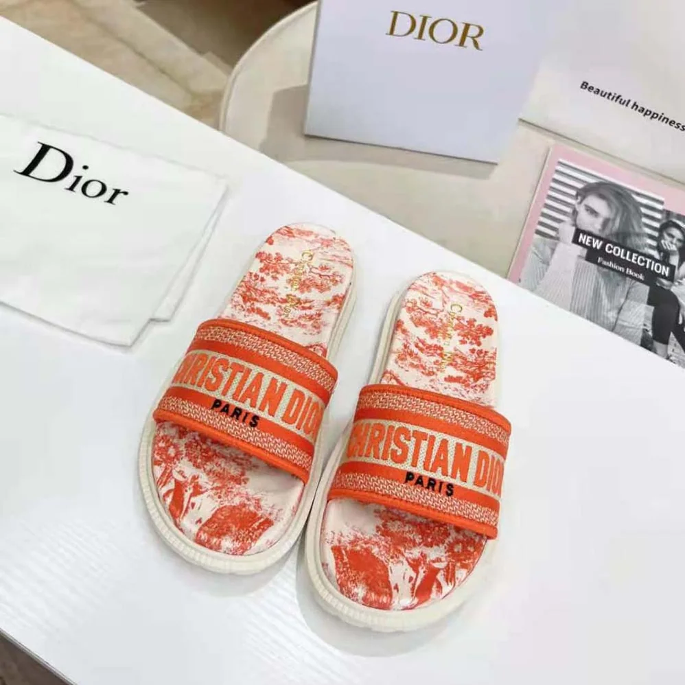 Dior Dway Slide Bright Toile De Jouy Embroidered Cotton for Women in Orange Dior Dway Slide Bright Toile De Jouy Embroidered Cotton for Women in Orange