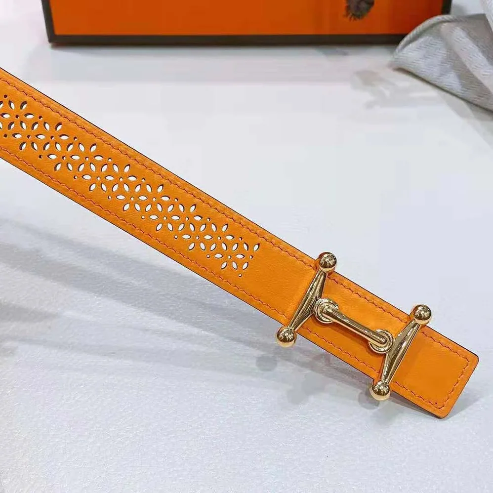 Hermes Mors H Belt Buckle & Reversible Leather Strap 24 mm for Women in Orange