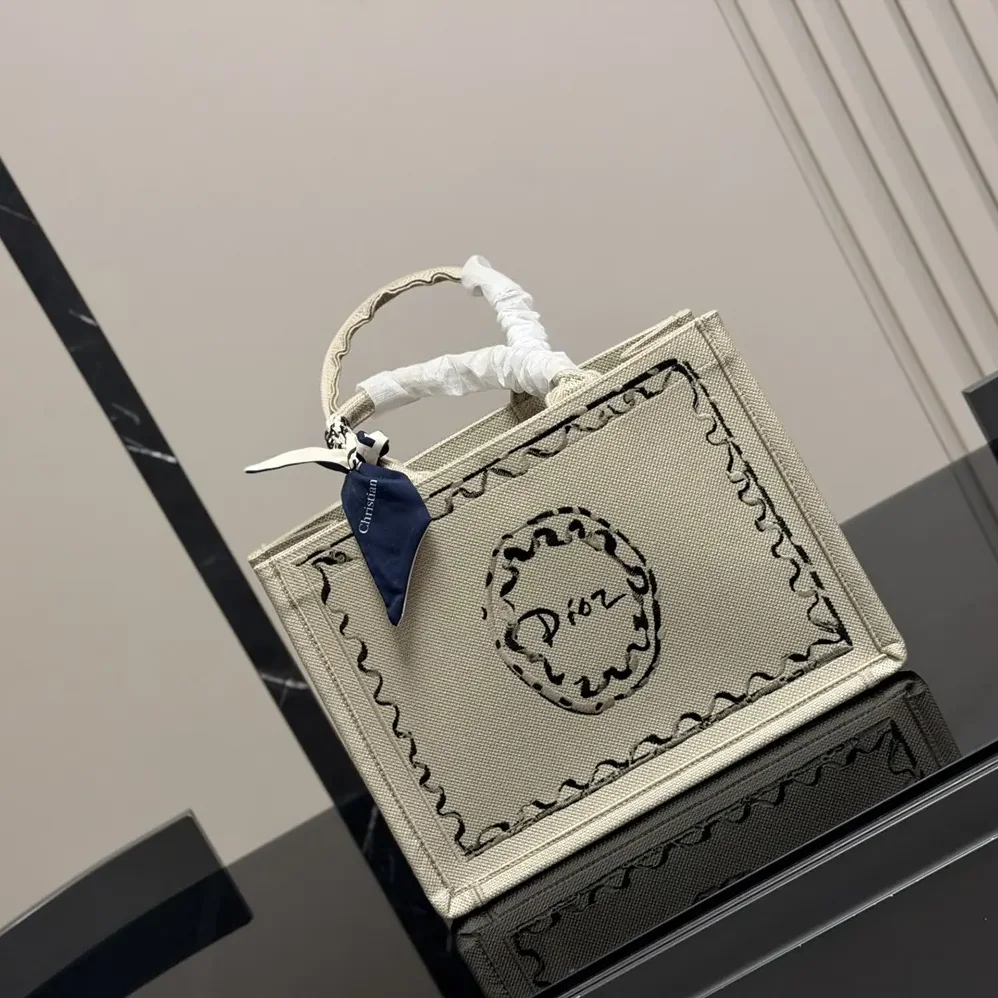 Dior Dioriviera Medium Dior Book Tote with Strap Beige Dior Painted Ribbon Embroidery for Women Dior Dioriviera Medium Dior Book Tote with Strap Beige Dior Painted Ribbon Embroidery for Women