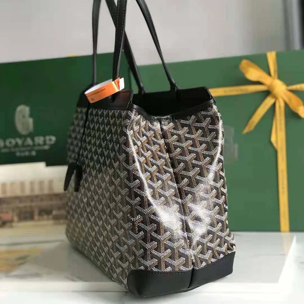Goyard Bellechasse Biaude PM Bag for Women in Black