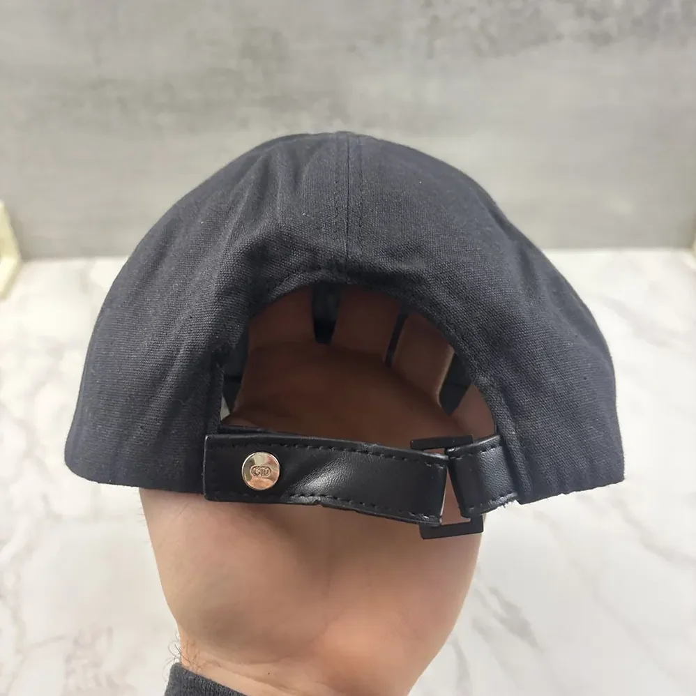 Dior Stussy Embroidered Logo Hat Black Cotton Canvas for Unisex Dior Stussy Embroidered Logo Hat Black Cotton Canvas for Unisex