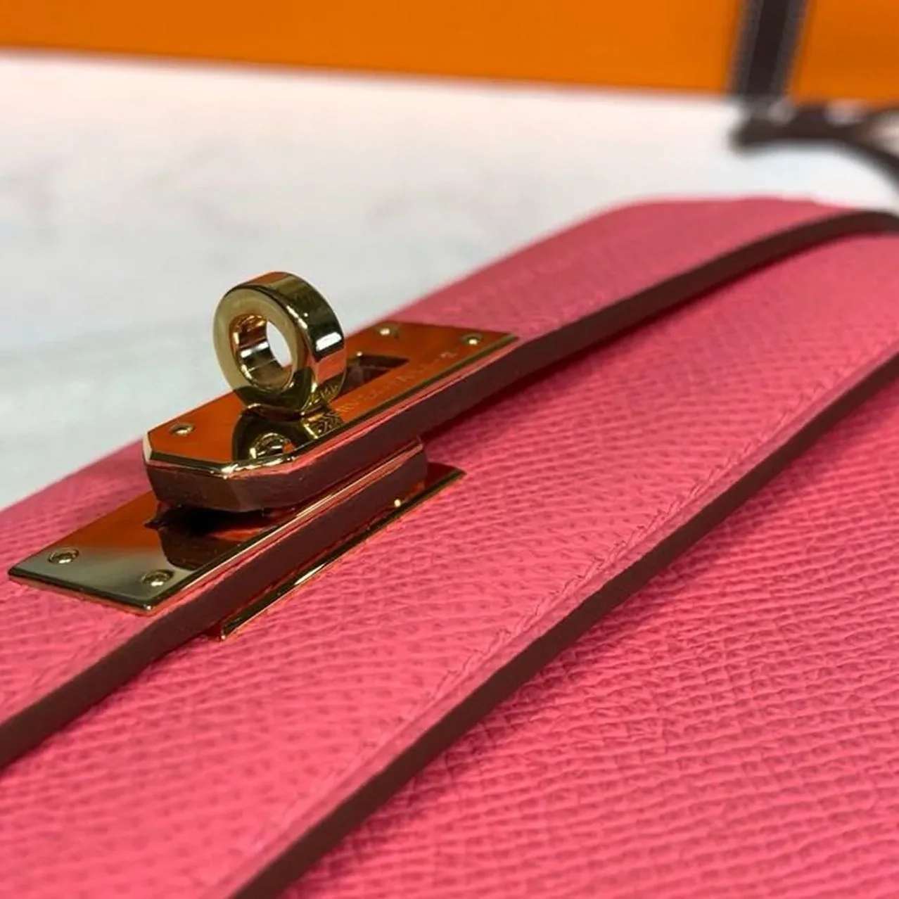 Hermes Kelly Wallet To Go Woc Pink With Gold Toned Hardware Bag / Hermes Kelly Wallet To Go Woc Pink With Gold Toned Hardware Bag /