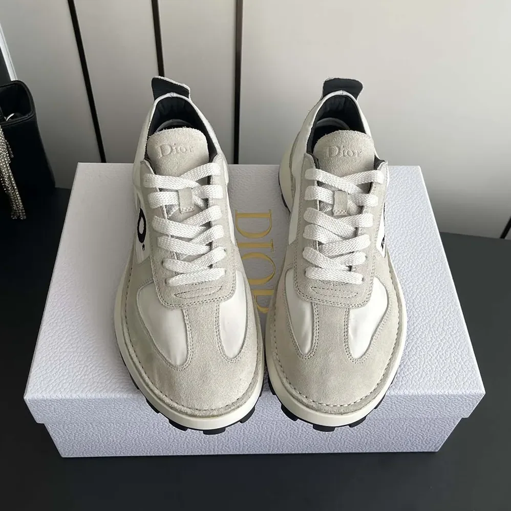 Dior Squash Sneaker Dior Gray Suede Calfskin and White Technical Fabric for Unisex