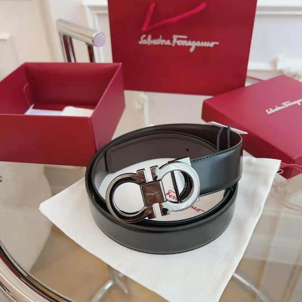Salvatore Ferragamo Reversible and Adjustable Gancini Belt for Men in Black