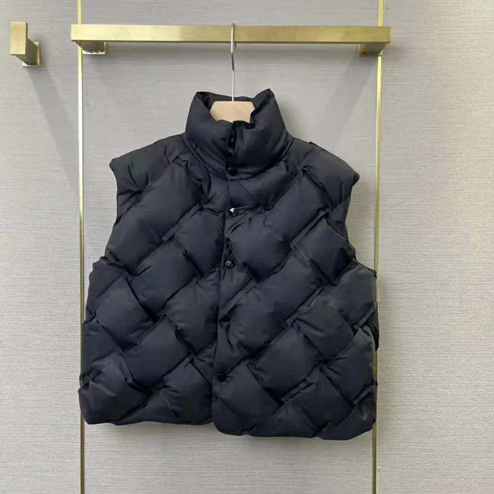 Bottega Veneta Intreccio Tech Nylon Vest for Women in Black Bottega Veneta Intreccio Tech Nylon Vest for Women in Black