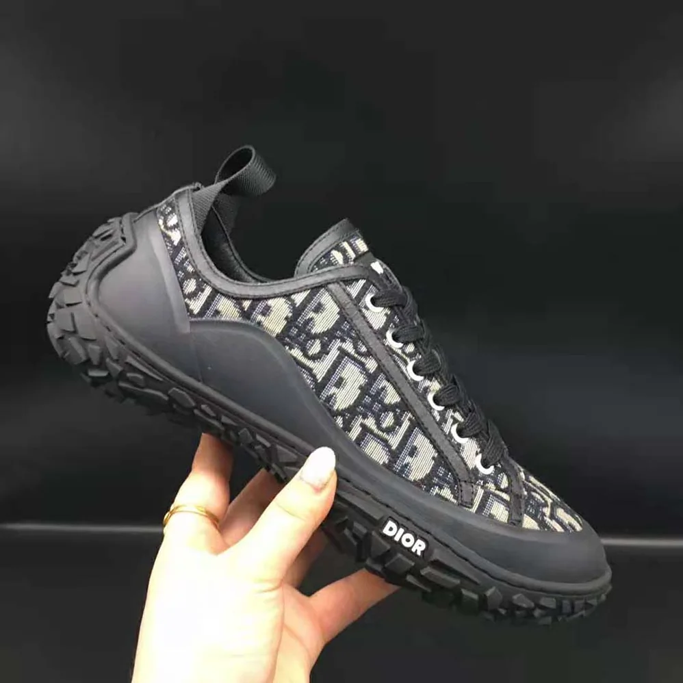Dior b28 Low-Top Sneaker Beige and Black Dior Oblique Jacquard for Women