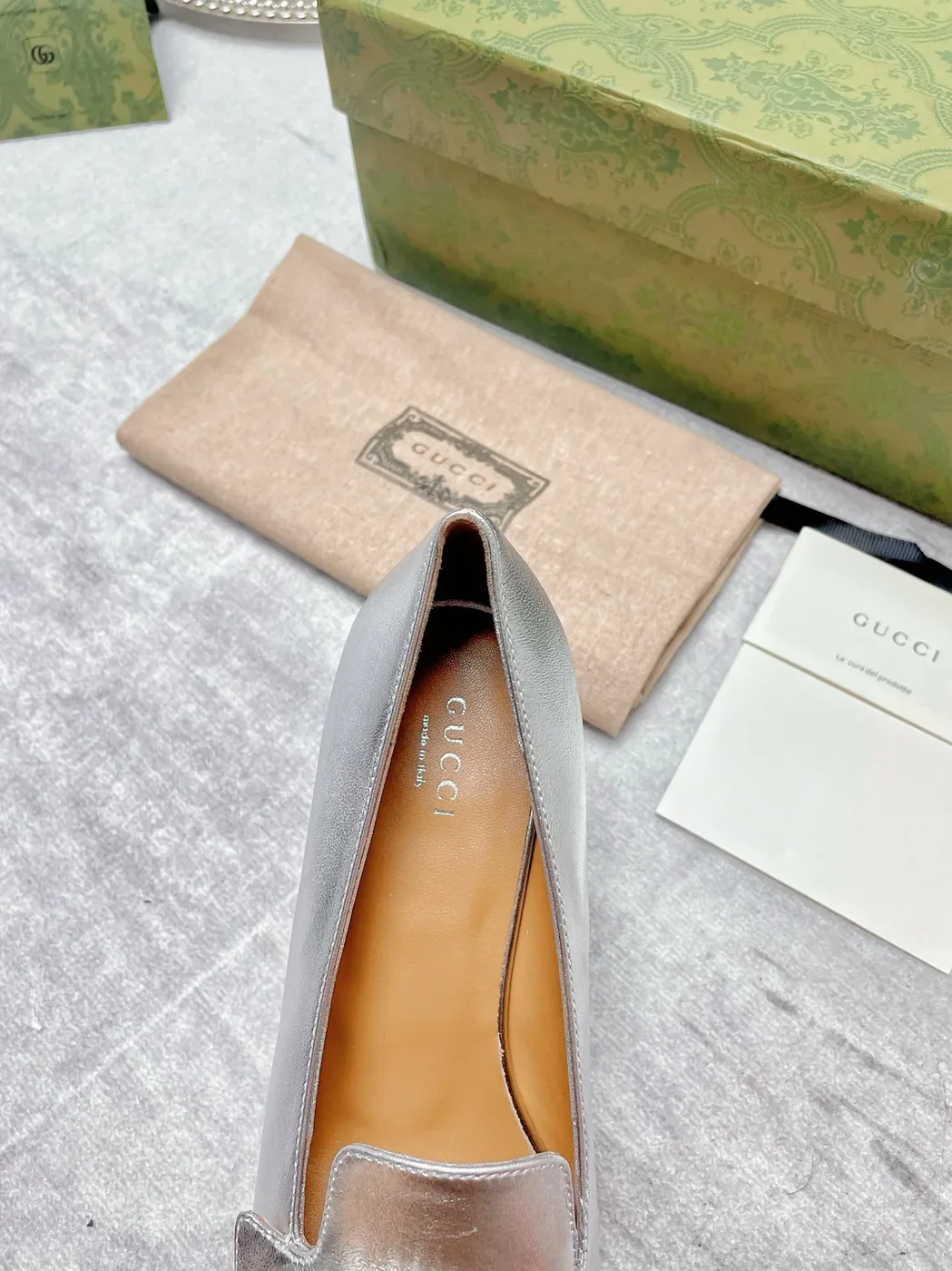 Gucci Mid-Heel Pump With GG Logo Silver for Women Gucci Mid-Heel Pump With GG Logo Silver for Women