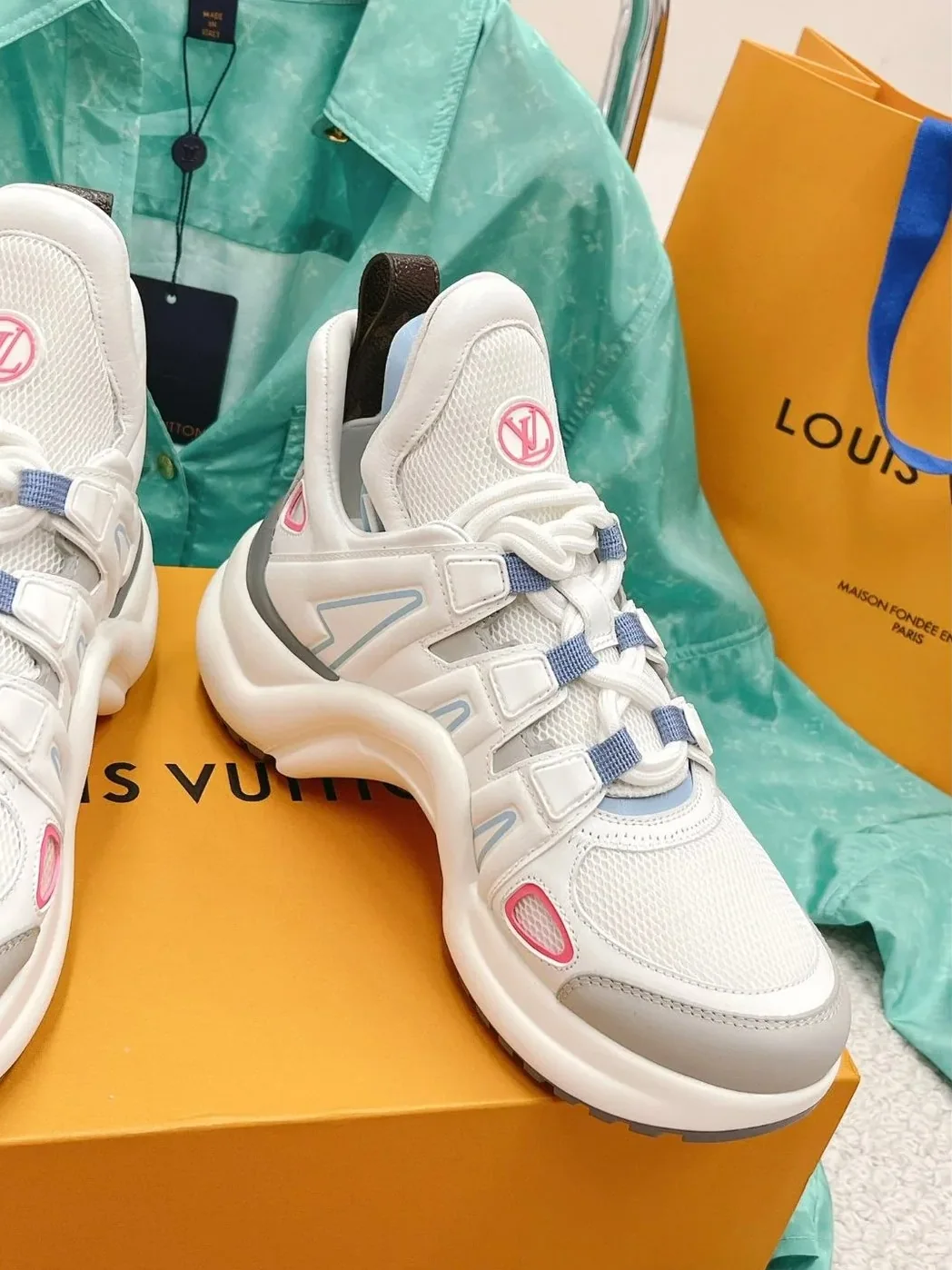 Louis Vuitton LV Archlight Sneaker Light Pink