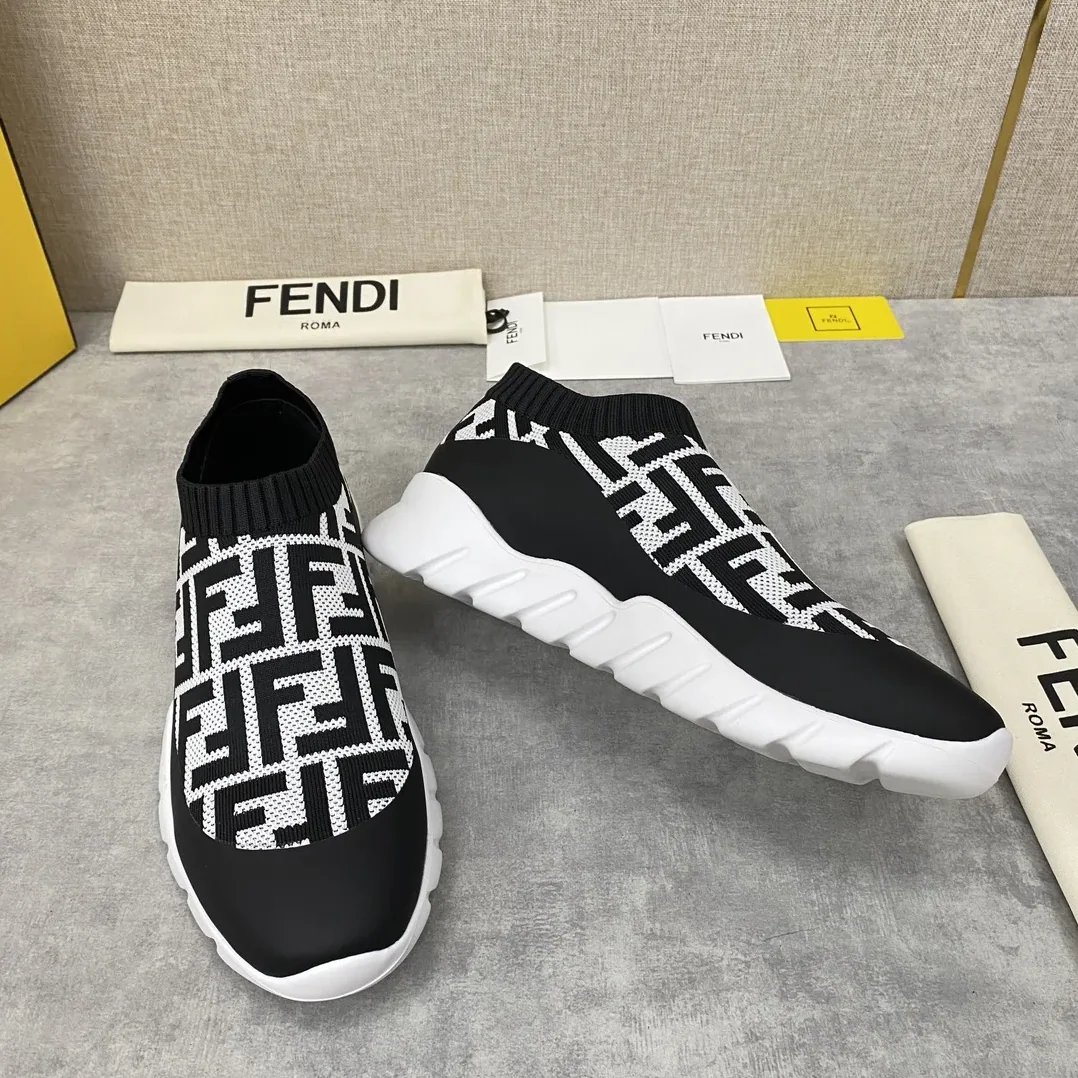 Fendi FD Slip-On Sneakers Black And White Fendi FD Slip-On Sneakers Black And White