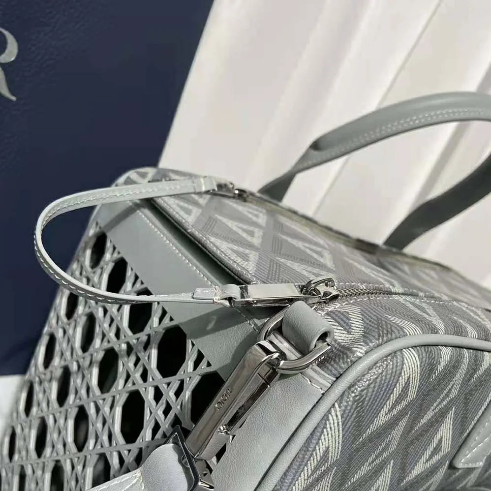 Dior Hit the Road Pet Carrier Bag Dior Gray CD Diamond Canvas and Smooth Calfskin for Men Dior Hit the Road Pet Carrier Bag Dior Gray CD Diamond Canvas and Smooth Calfskin for Men