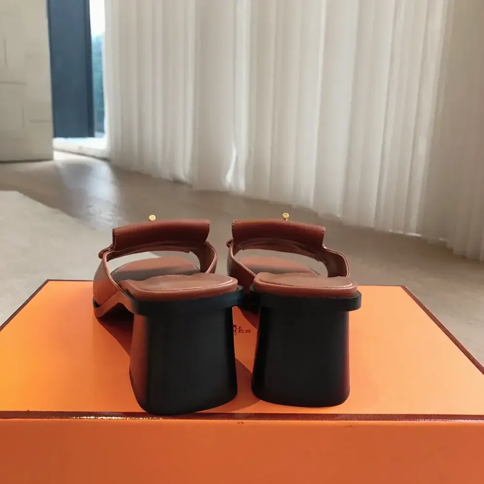 Hermes Ilot 50 Sandal in Calfskin Leather-Brown H241142Z for Women Hermes Ilot 50 Sandal in Calfskin Leather-Brown H241142Z for Women