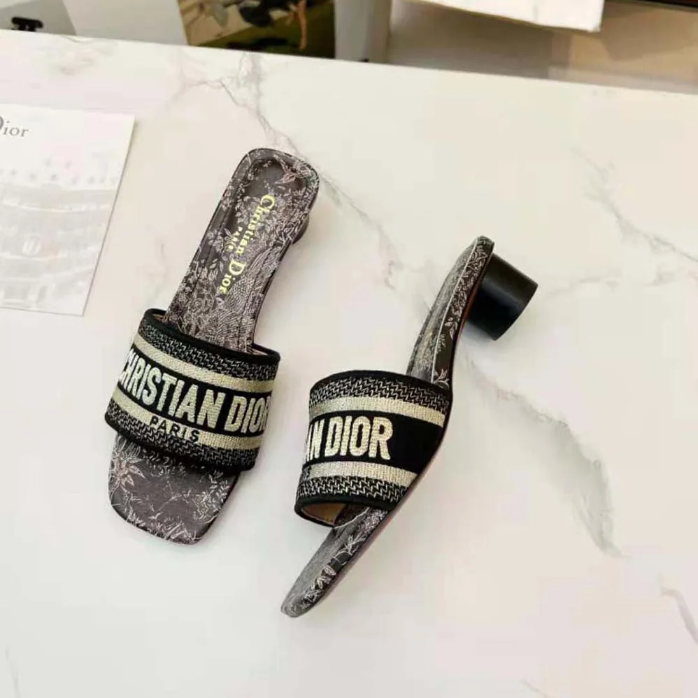 Dior Dway Heeled Slide Beige and Black Cotton Embroidered with Plan de Paris Motif for Women Dior Dway Heeled Slide Beige and Black Cotton Embroidered with Plan de Paris Motif for Women