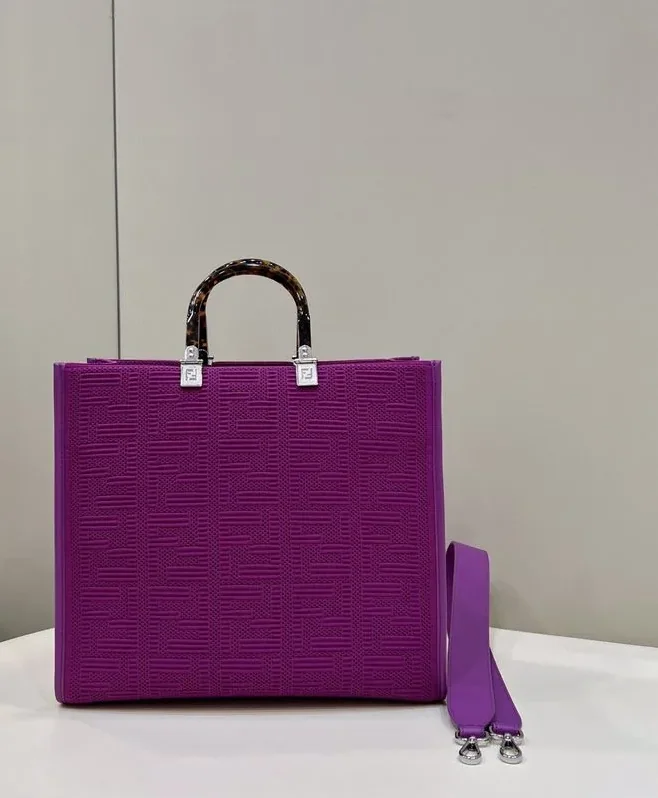 Fendi Sunshine Medium Purple FF fabric shopper Bag For Woman / 8BH386AHWCF037T Fendi Sunshine Medium Purple FF fabric shopper Bag For Woman / 8BH386AHWCF037T