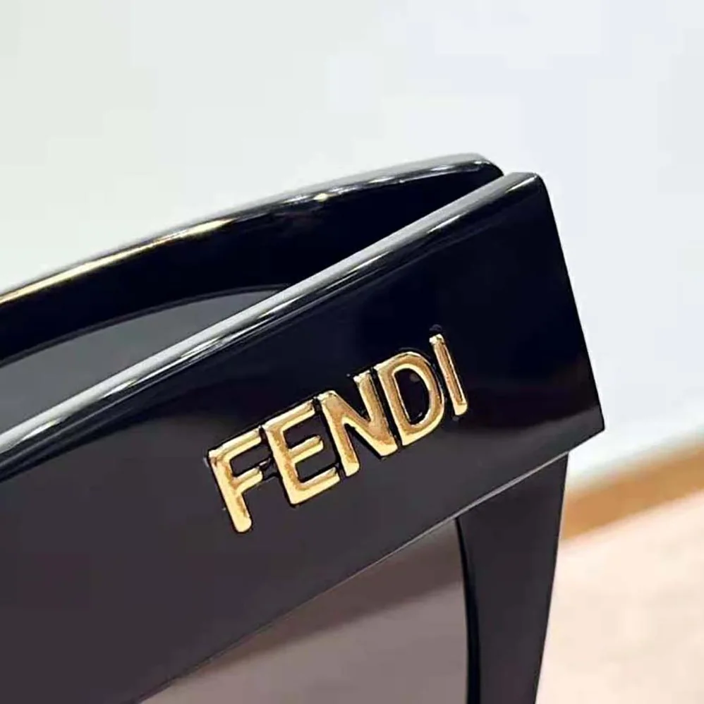 Fendi Fendi Bold Low Bridge Fit Black Acetate Sunglasses for Unisex Fendi Fendi Bold Low Bridge Fit Black Acetate Sunglasses for Unisex