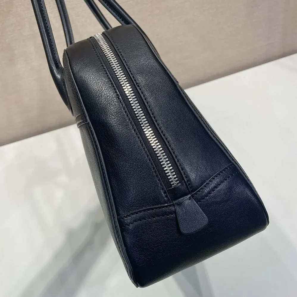 Miu Miu Vivant Leather Bag Black for Women
