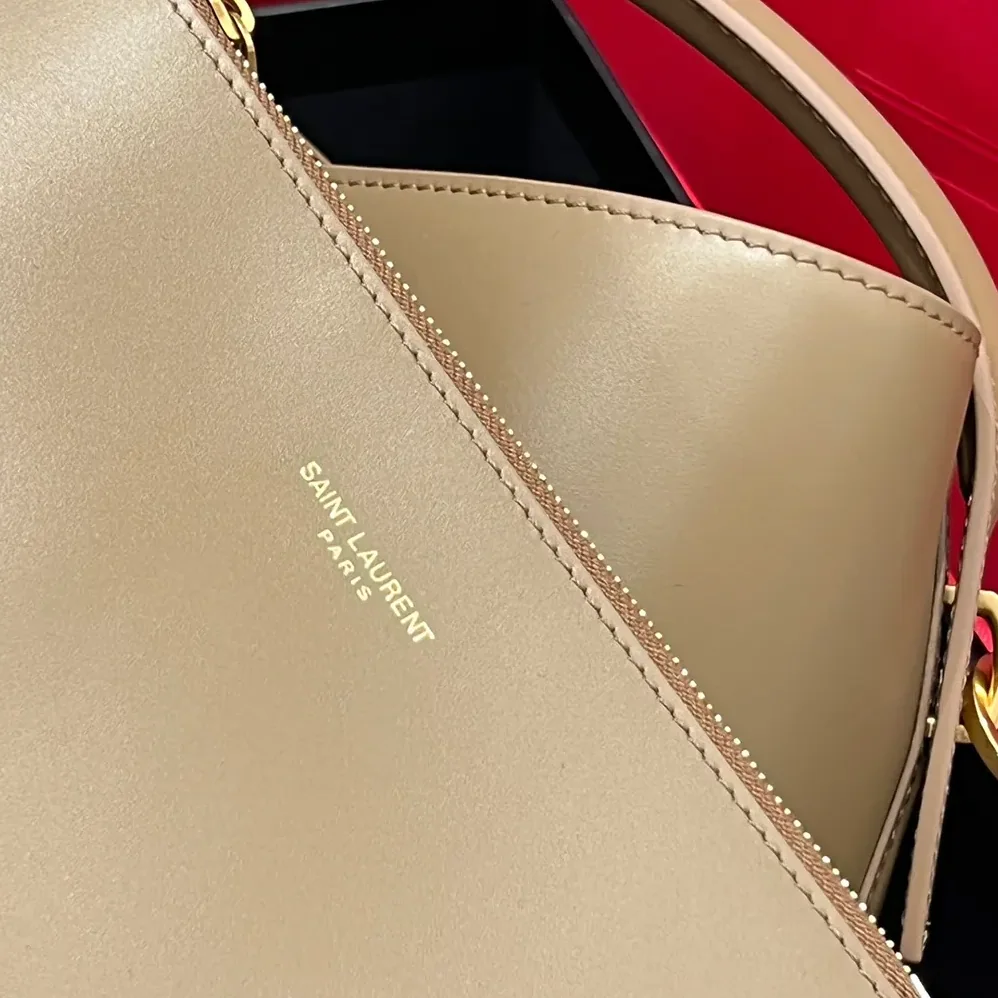 Saint Laurent YSL Le 37 Small in Shiny Leather for Women in Brown Saint Laurent YSL Le 37 Small in Shiny Leather for Women in Brown