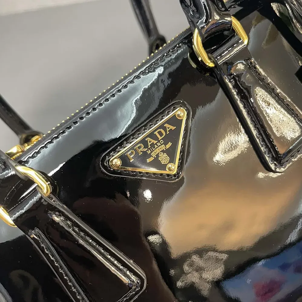 Prada Prada Galleria Patent Leather Mini Bag for Women in Black