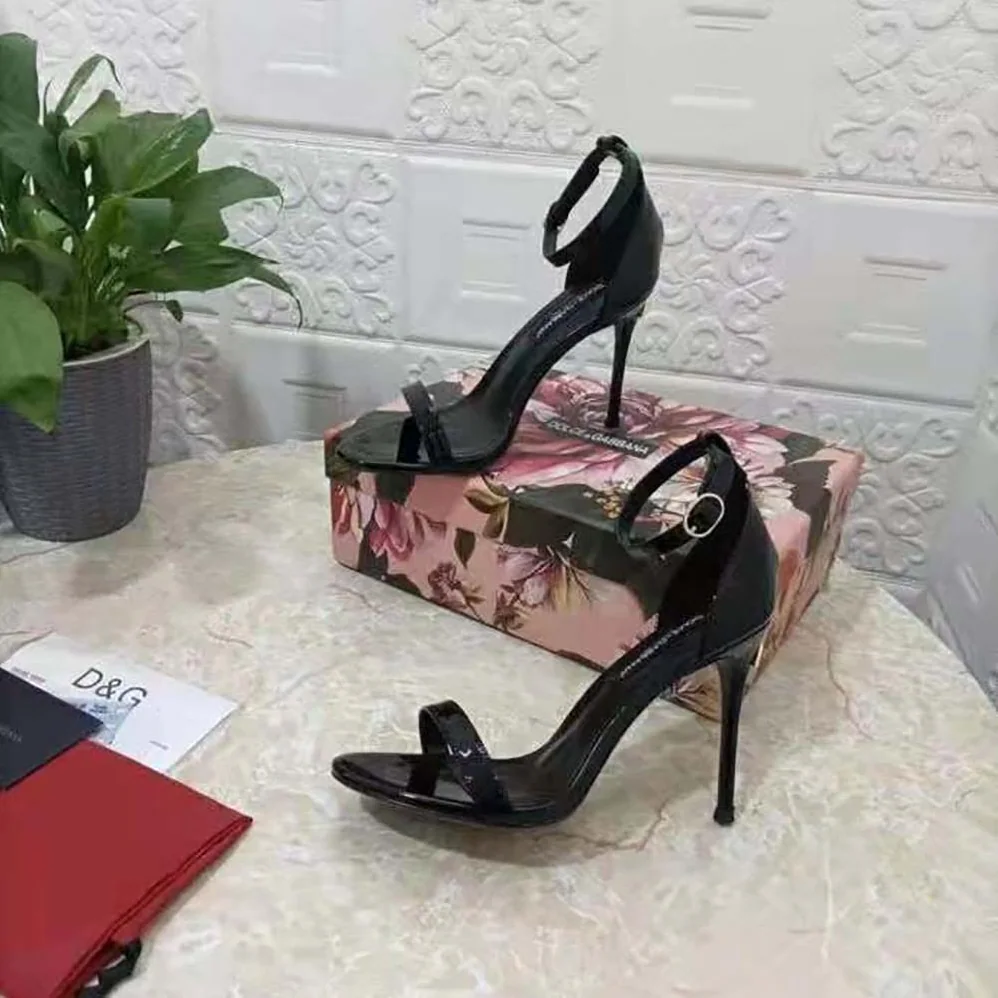 Dolce Gabbana D&G Polished Calfskin Sandals for Women in Black Dolce Gabbana D&G Polished Calfskin Sandals for Women in Black