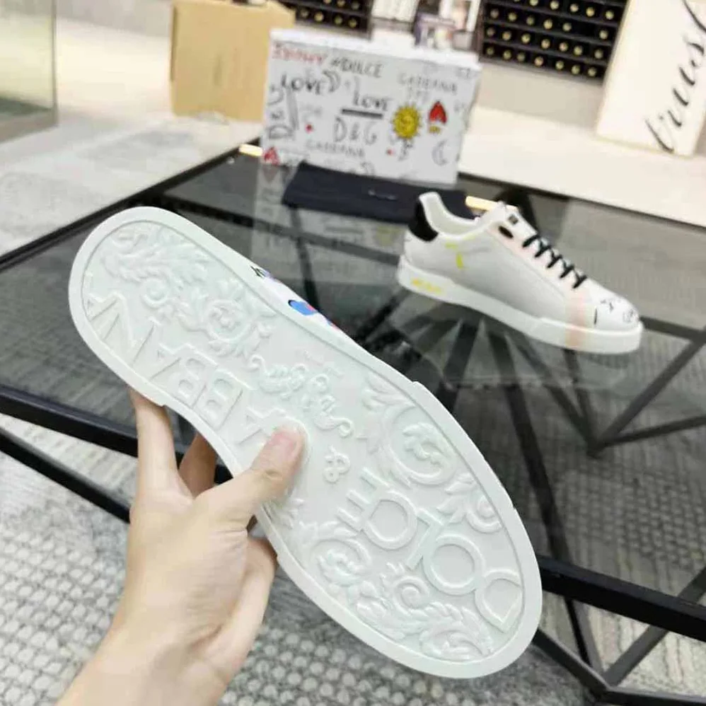 Dolce Gabbana D&G Limited Edition Portofino Sneakers for Unisex in Pink Dolce Gabbana D&G Limited Edition Portofino Sneakers for Unisex in Pink