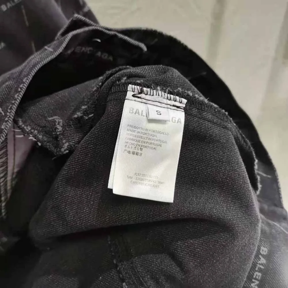 Balenciaga Large Fit Jacket in Stonewashed Black Lasered Denim for Women Balenciaga Large Fit Jacket in Stonewashed Black Lasered Denim for Women