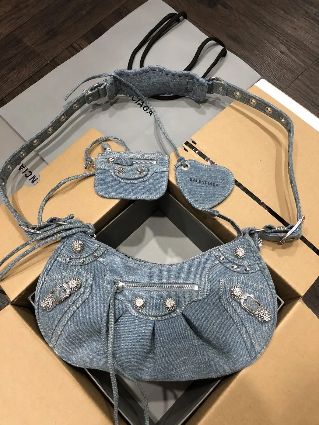 Balenciaga Le Cagole XS Shoulder Bag Denim In Blue / Balenciaga Le Cagole XS Shoulder Bag Denim In Blue /