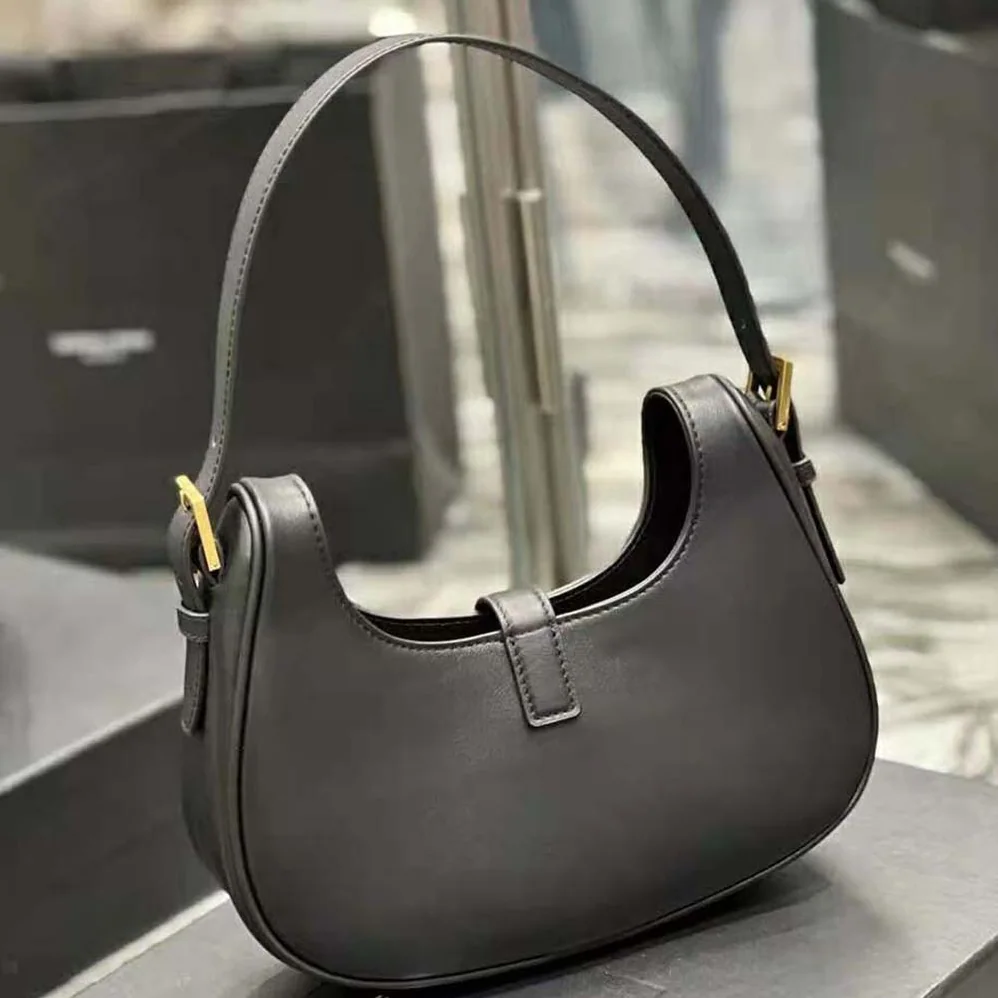 Saint Laurent YSL Le Fermoir Hobo Bag in Shiny Leather for Women Saint Laurent YSL Le Fermoir Hobo Bag in Shiny Leather for Women