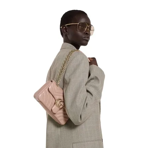 Gucci Marmont Small Shoulder Bag in Pink Beige Gold Hardware Gucci Marmont Small Shoulder Bag in Pink Beige Gold Hardware