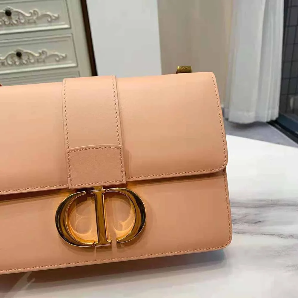 Dior 30 Montaigne Bag Des Vents Box Calfskin for Women in Pink Dior 30 Montaigne Bag Des Vents Box Calfskin for Women in Pink