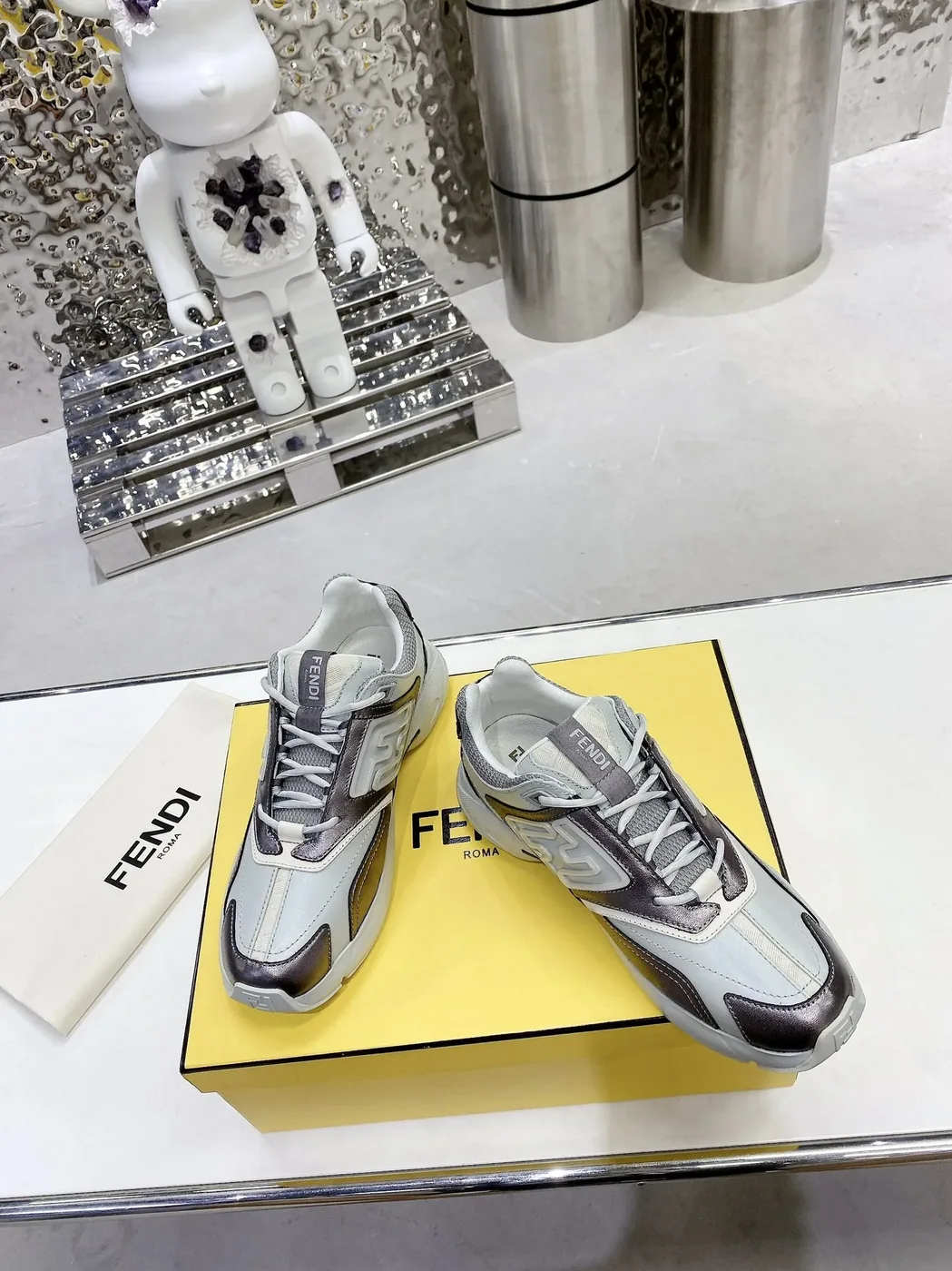 Fendi FD Fendi Faster Low-Tops Sneakers Grey 7E1555AKX4F1ICJ Fendi FD Fendi Faster Low-Tops Sneakers Grey 7E1555AKX4F1ICJ