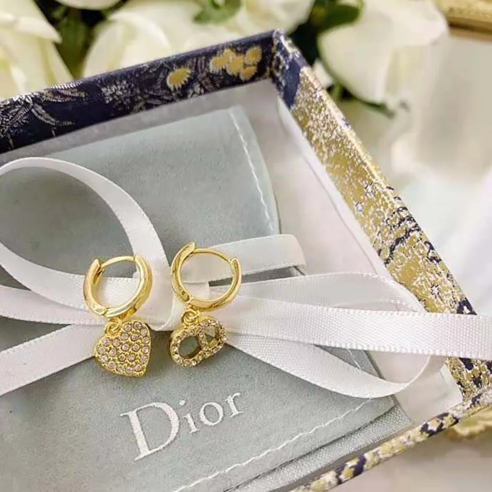 Dior Clair D Lune Earrings Gold for Women in Finish Metal Dior Clair D Lune Earrings Gold for Women in Finish Metal