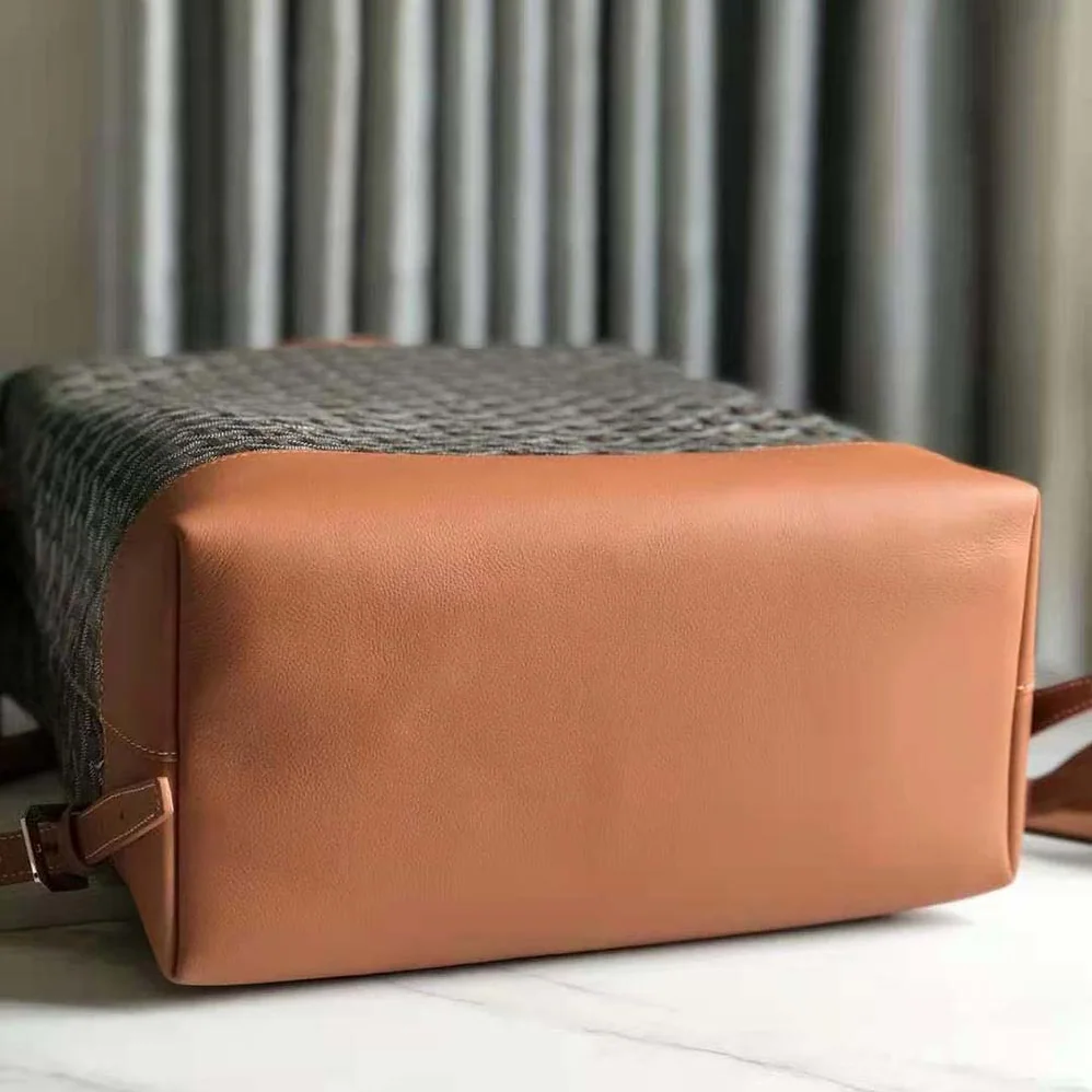 Goyard Sac A Dos Cisalpin in Goyardine Canvas & Chevroches Calfskin for Women in Brown Goyard Sac A Dos Cisalpin in Goyardine Canvas & Chevroches Calfskin for Women in Brown
