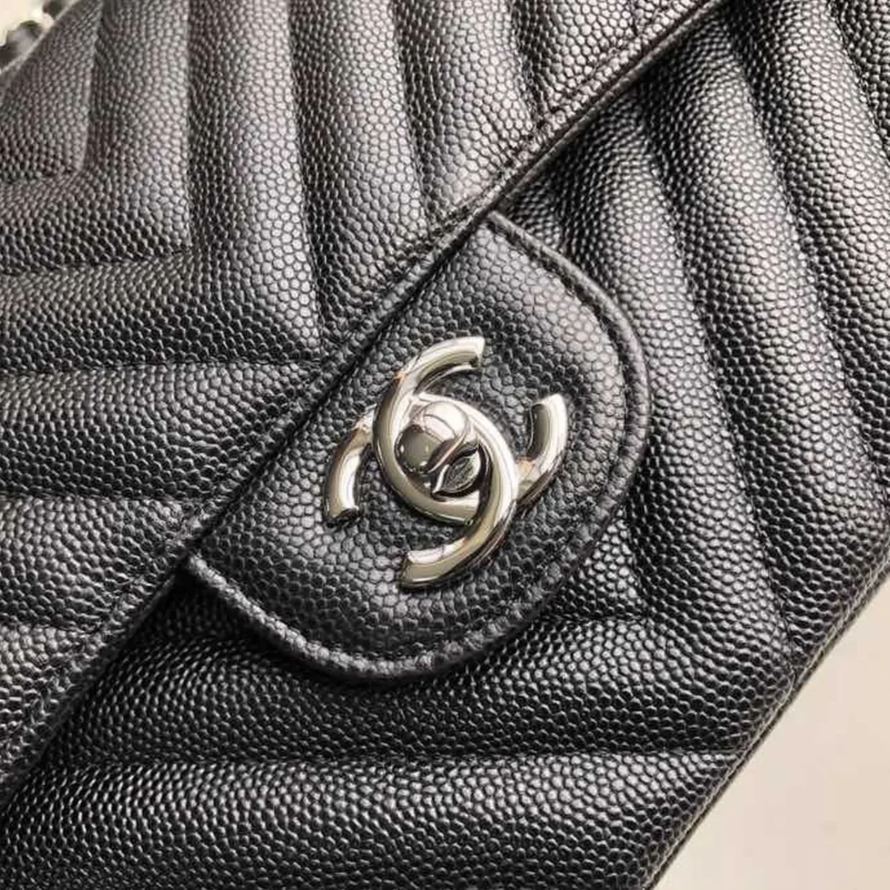 Chanel Chevron Classic Medium Crossbody Bag in Black Silver Hardware Chanel Chevron Classic Medium Crossbody Bag in Black Silver Hardware