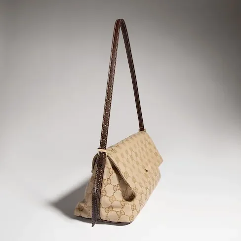 Gucci Madison Medium Shoulder Bag / Sand/ Dark Brown Gold Hardware