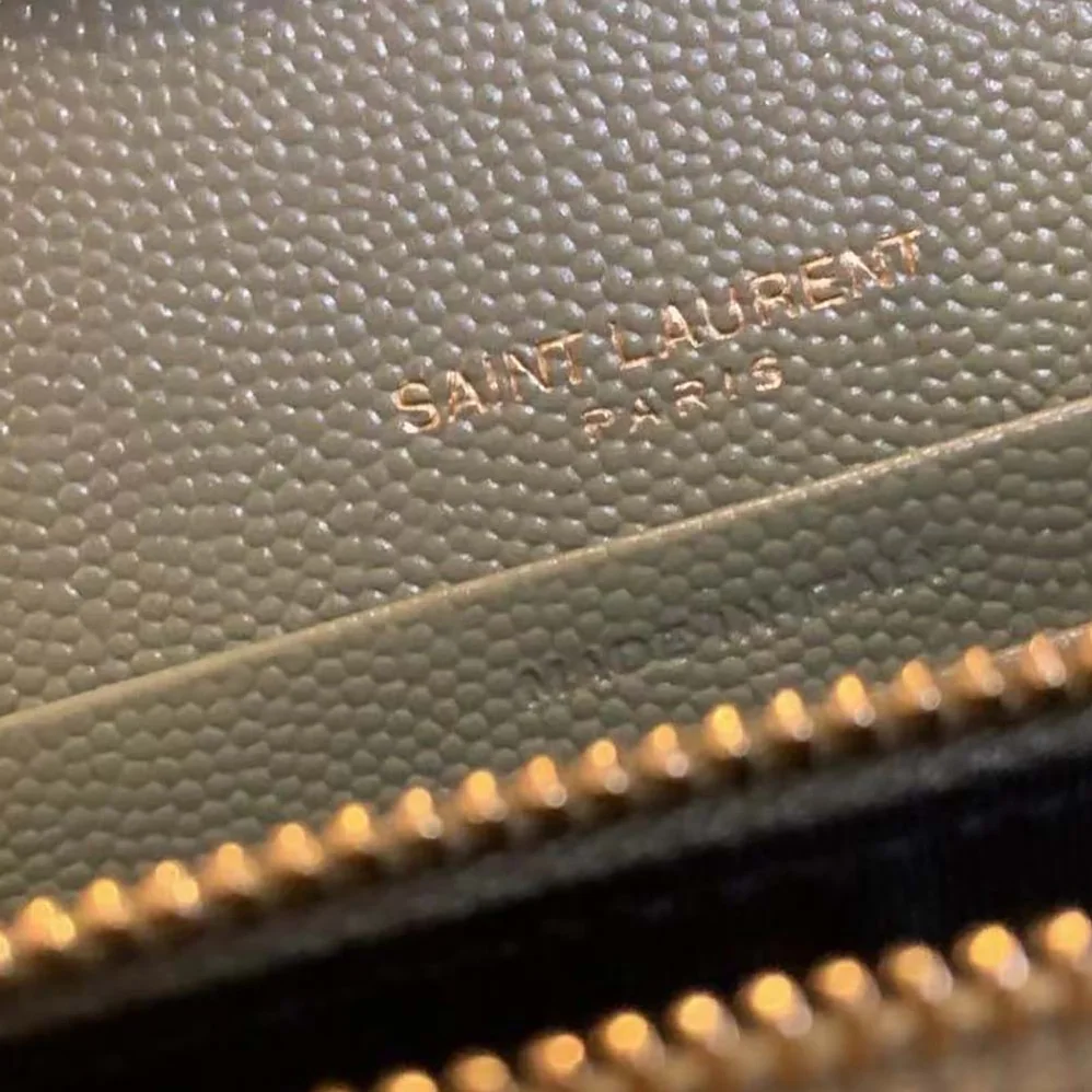 Saint Laurent Monogram Chain Wallet Grain De Poudre Embossed in Green Saint Laurent Monogram Chain Wallet Grain De Poudre Embossed in Green