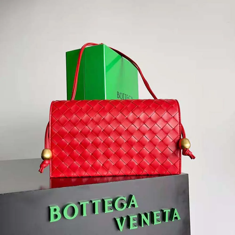 Bottega Veneta Trio Pouch On Strap Mini Intrecciato Leather Shoulder Bag for Women in Red