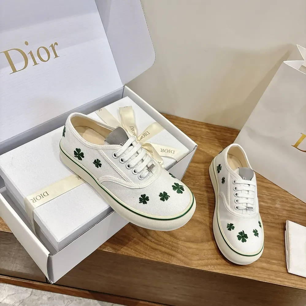 Dior Saltwind Sneaker White Cotton Embroidered with Bright Green Dior Clover Motif for Unisex