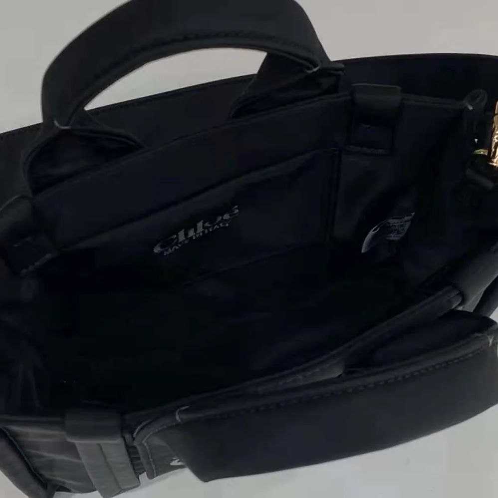 Chloe Small Woody Tote Bag for Women in Black