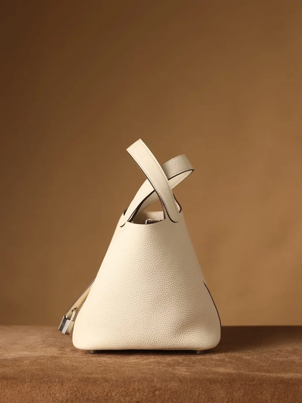Hermes Picotin Lock 18 Cream Bag Hermes Picotin Lock 18 Cream Bag