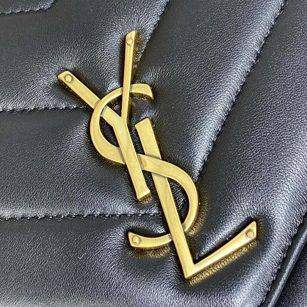 Saint Laurent YSL Loulou Medium in Matelasse Lambskin for Women in Black Saint Laurent YSL Loulou Medium in Matelasse Lambskin for Women in Black