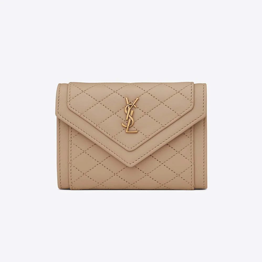 Saint Laurent YSL Vlogo Signature Grainy Calfskin Cardholder wth Zipper for Women in Sandy Saint Laurent YSL Vlogo Signature Grainy Calfskin Cardholder wth Zipper for Women in Sandy