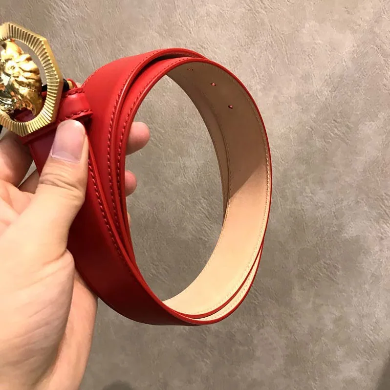 Versace Octagonal Medusa Leather Belt for Men in Red Versace Octagonal Medusa Leather Belt for Men in Red