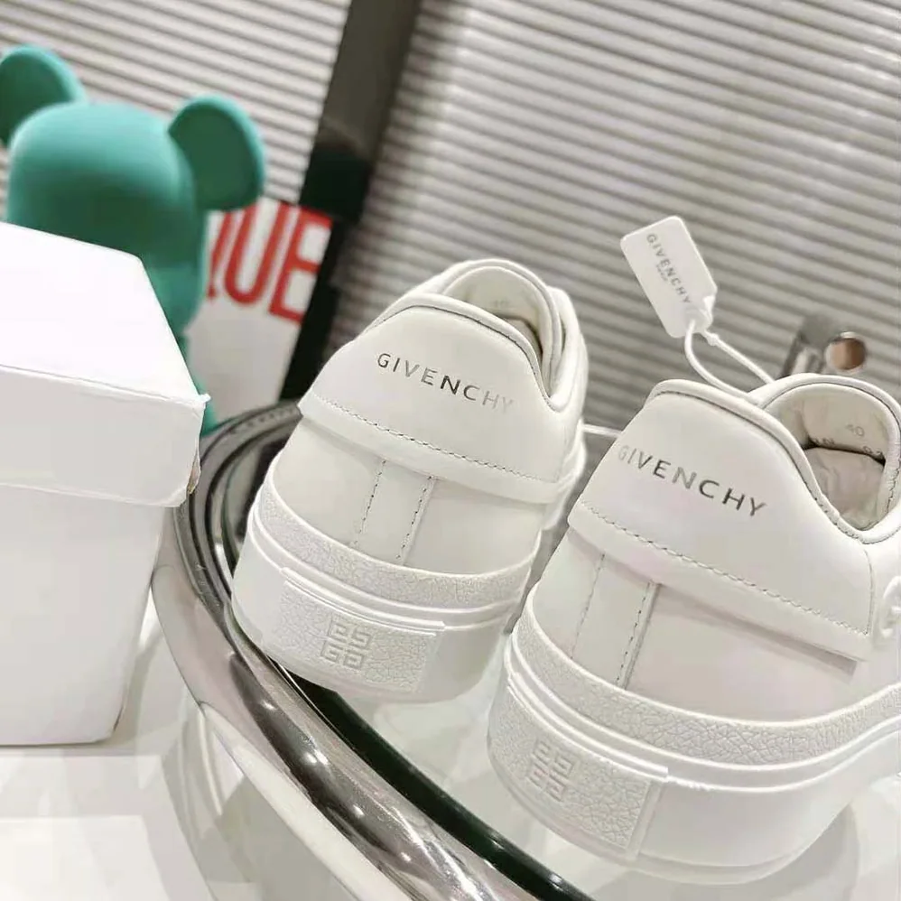 Givenchy City Sport Sneakers in GIVENCHY Leather for Men Givenchy City Sport Sneakers in GIVENCHY Leather for Men